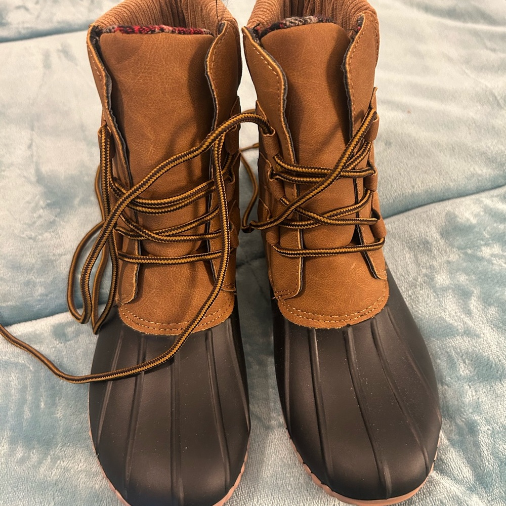 Olivia Miller Brown and Black Lace Up Boots